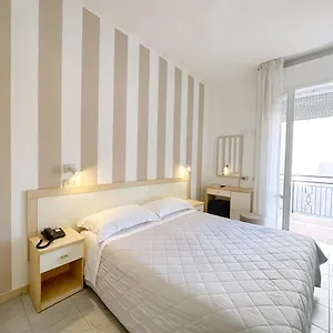 *** Hotel Aura Living Italie