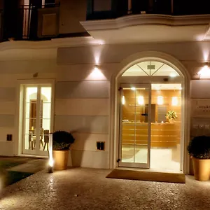*** Hotel Accademia Italie
