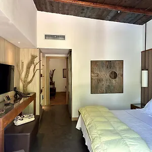 Otel Vallegrande Nature By Geocharme